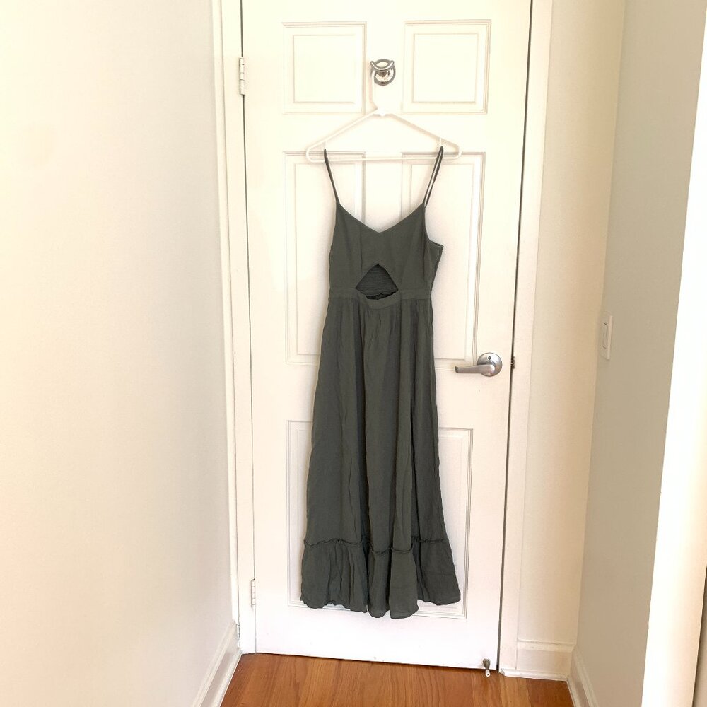 American Eagle Green Flowy Summer Midi Dress